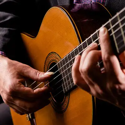 https://cangozakademi.com/wp-content/uploads/2022/05/flamenko-gitar-kursu.webp